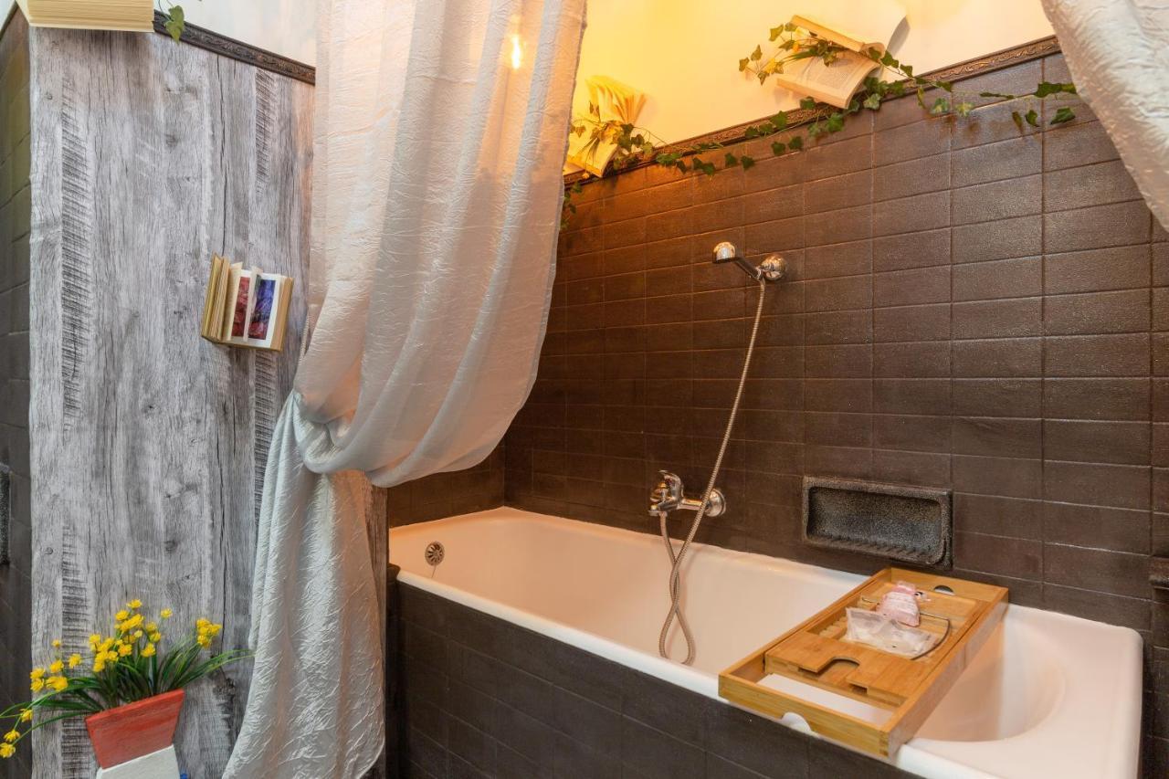 Lodge & Art - San Francesco - Trieste Center ***** מראה חיצוני תמונה